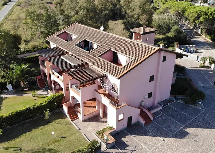 Complesso La Foce - Clima, parcheggi, spazi esterni privati