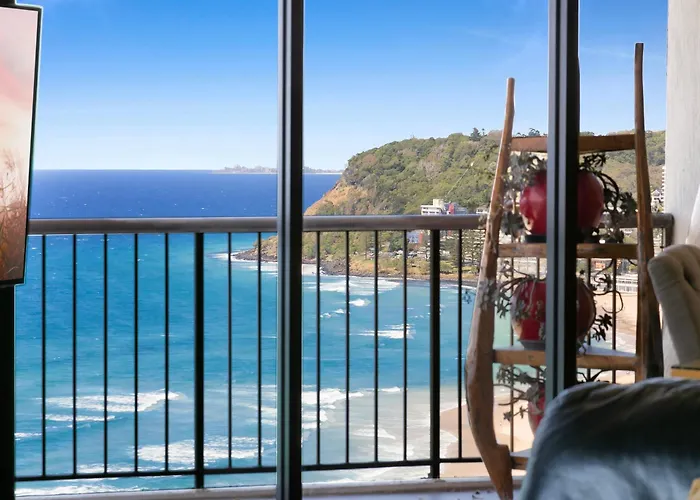 Luxury hotel only: Burleigh Esplanade Apartments