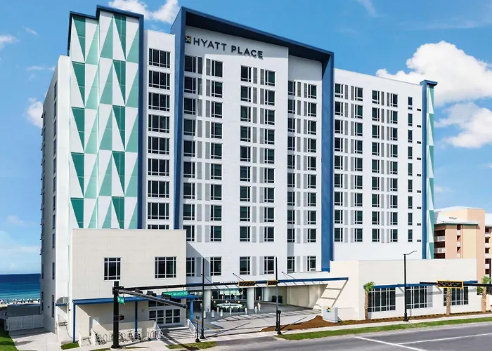 Pet Friendly hotel: Hyatt Place Panama City Beach - Beachfront