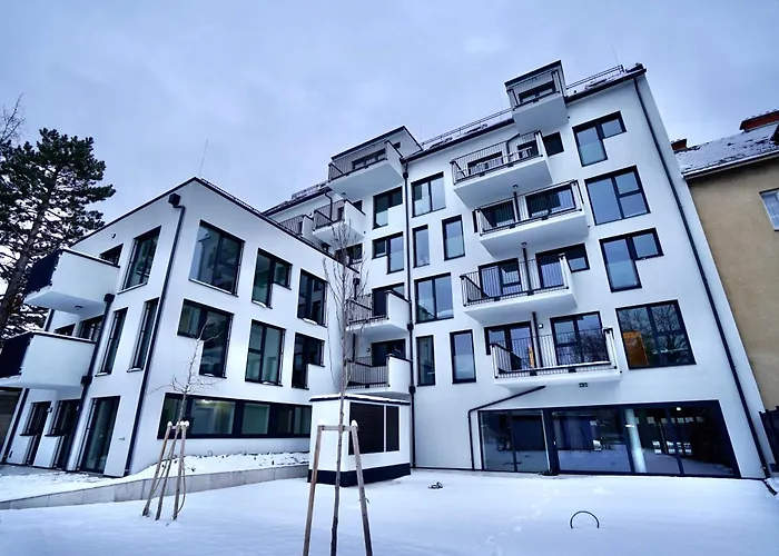  Dm & S Apartment