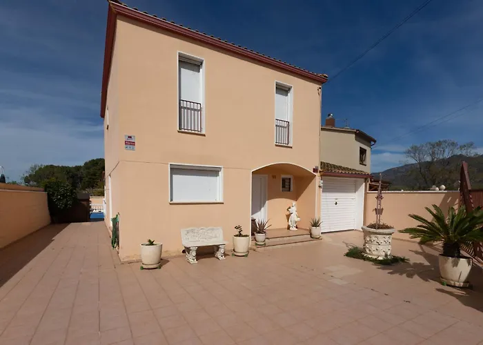 RNET - Collsacabra Villa con piscina privada