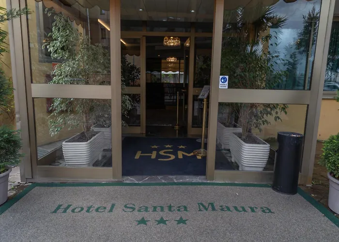 Hotel cerca del aeropuerto: Hotel Santa Maura