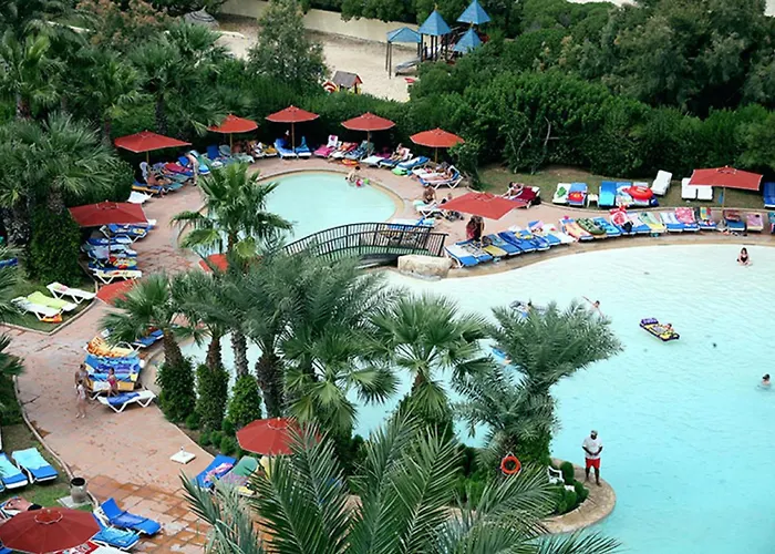 Golf Hotel: Sahara Beach Aquapark Resort