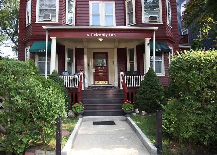 Guest house: A Friendly Inn At Harvard