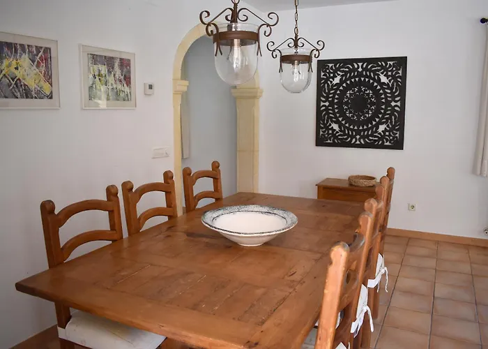Casa Cap Negre