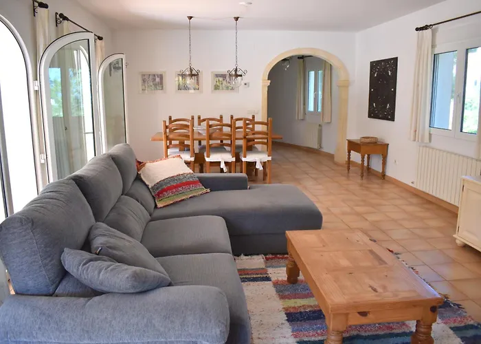 Casa Cap Negre