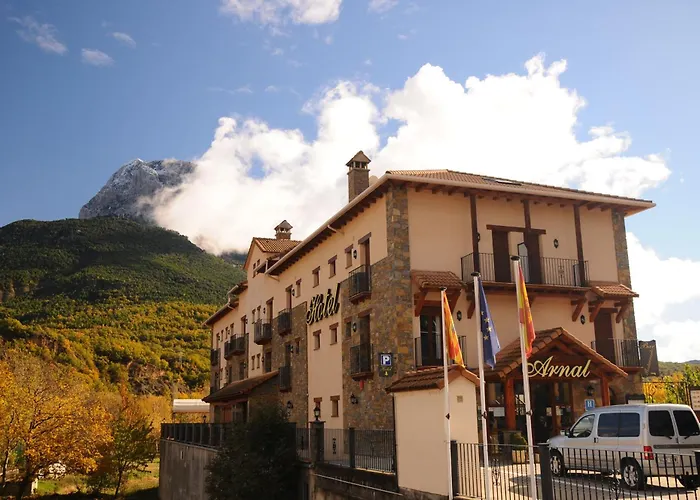 Hotel Arnal