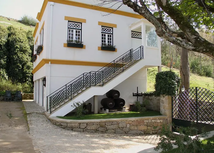 Hotel cerca del colegio: Camping Lamego Douro Valley