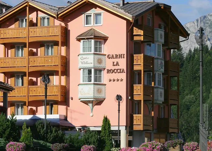  Garni La Roccia