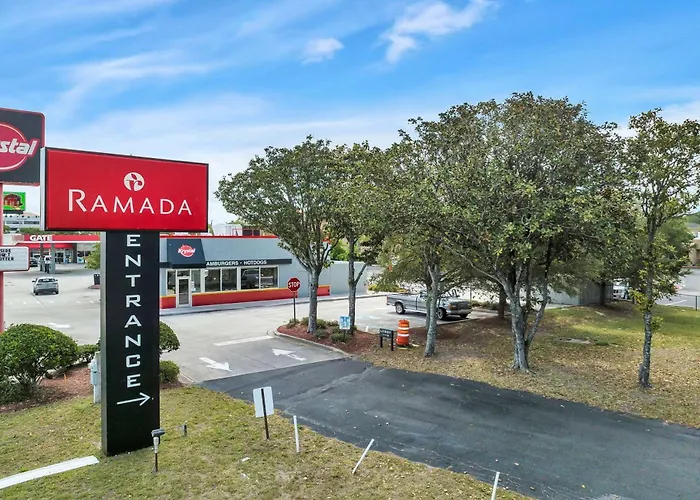 Ramada By Wyndham Jacksonville I-95 By Butler Blvd