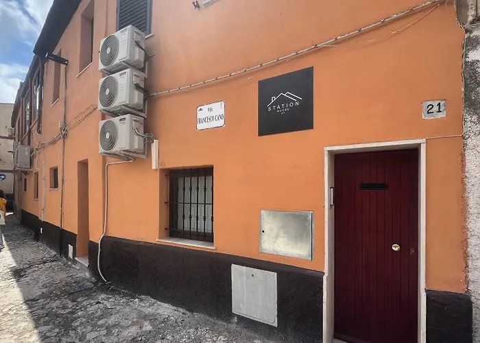 Station Rooms37