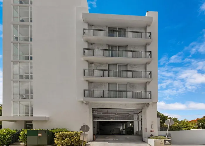 Pets Allowed Hotel Roami At Grove 27