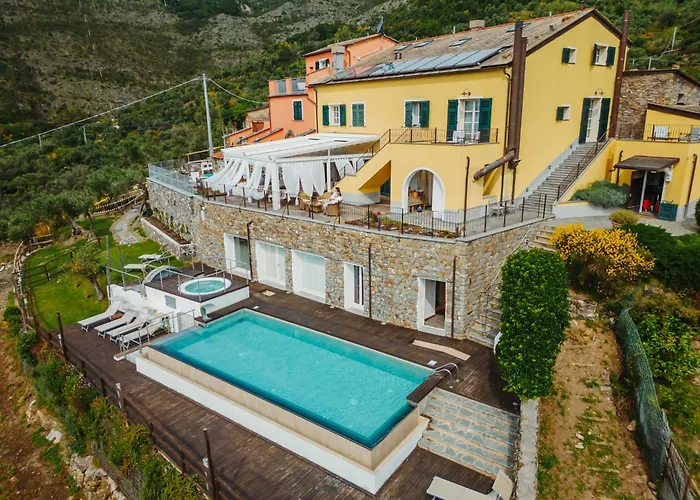 La villa: Agriturismo Costa di Faraggiana