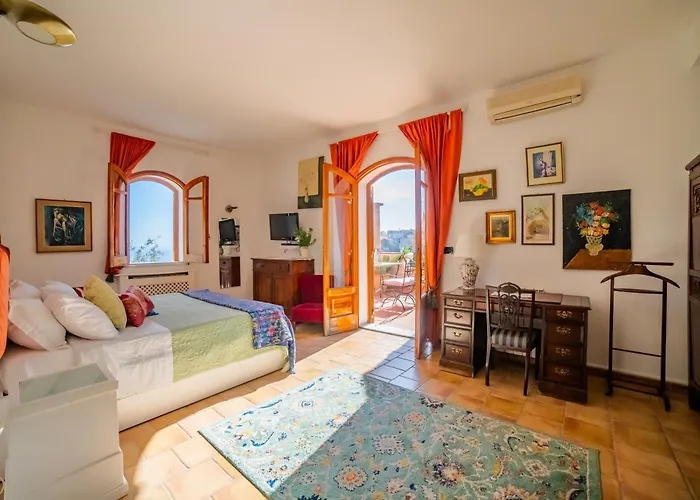 Original cottages Villa Britannia