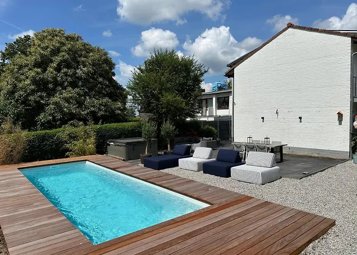 Luchthavenhotel: Boutique Hotel Le Faucon
