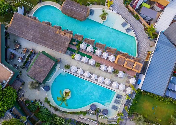 5 star hotels Morina Deluxe