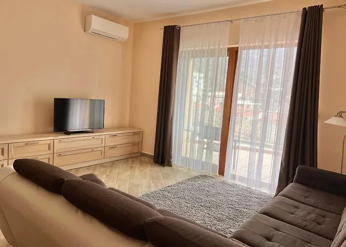 Ping Pong hotel: Aparthotel Belvedere Residence Becici Budva