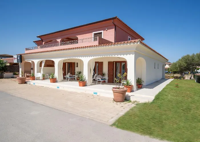  Ambra Holiday Rooms - Rooms & Beach