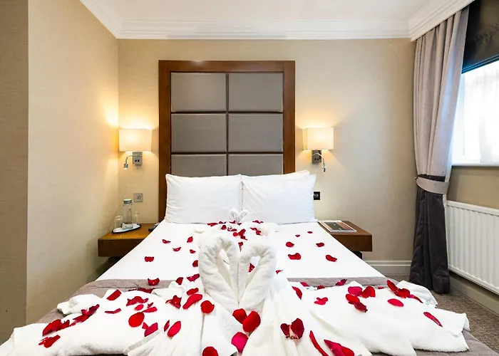Hotel: Gem Langham Court Hotel
