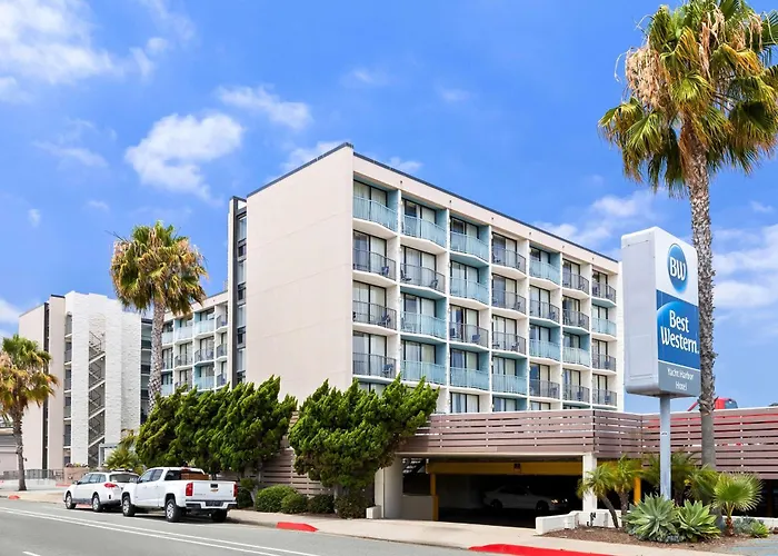 Self catering: Best Western Yacht Harbor Hotel