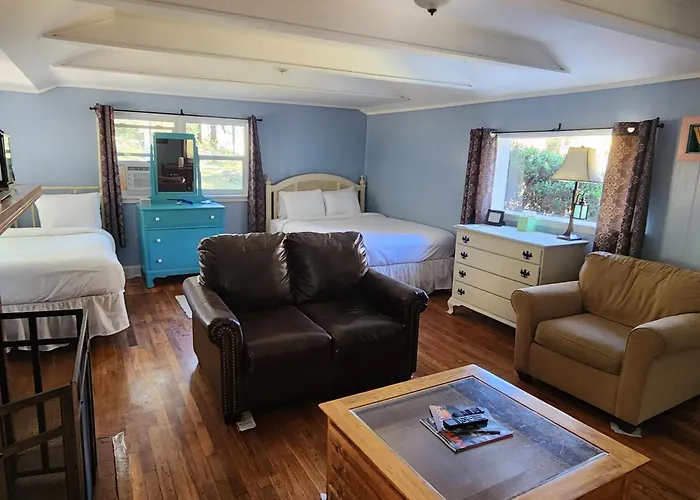 The Pines Cottages