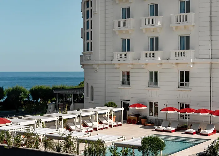 Regina Experimental Biarritz