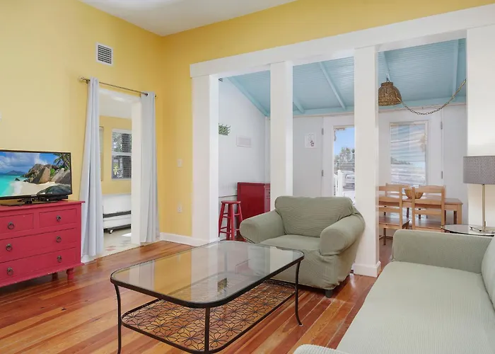 Central hotel: Havana Inn