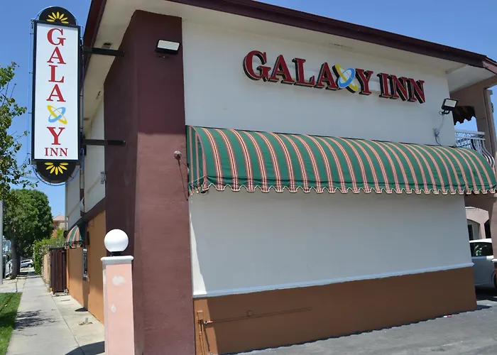  Galaxy Inn