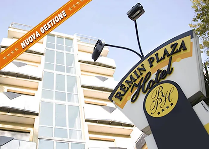 Remin Plaza
