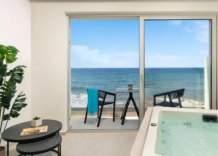 Elia Sea Suites