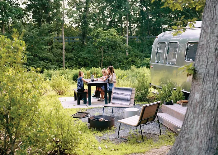 Dog friendly hotels Autocamp Cape Cod