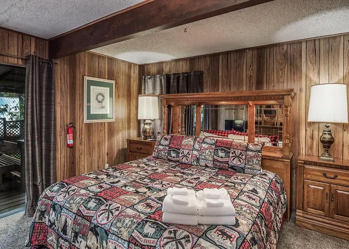 Pet Friendly hotel: Knott Inn