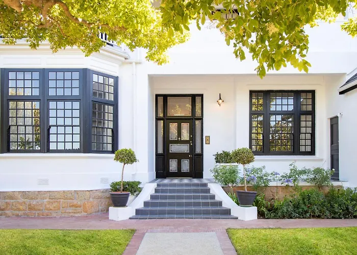 One Kensington Boutique Hotel