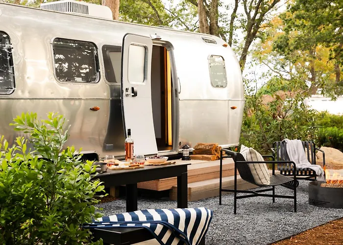 Dog friendly hotels Autocamp Cape Cod
