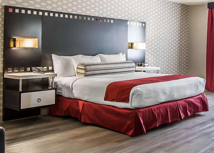3 star hotels Tilt Universal-Hollywood, An Aga Collection