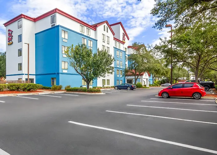 Family Hotel: Red Roof Inn Plus+ Jacksonville - Southpoint