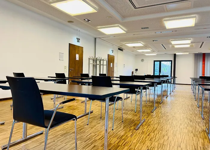 Hotel dichtbij College: Jugendherberge City-Hostel Koeln-Riehl