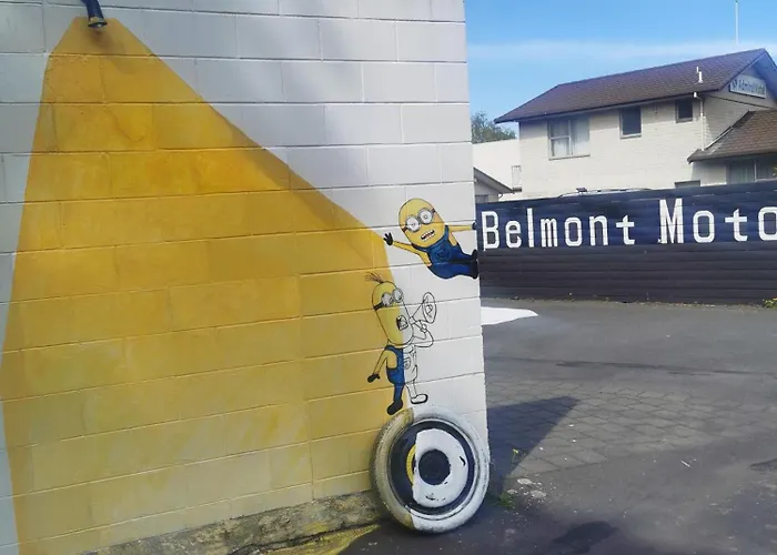 Motel: Belmont Motor Inn