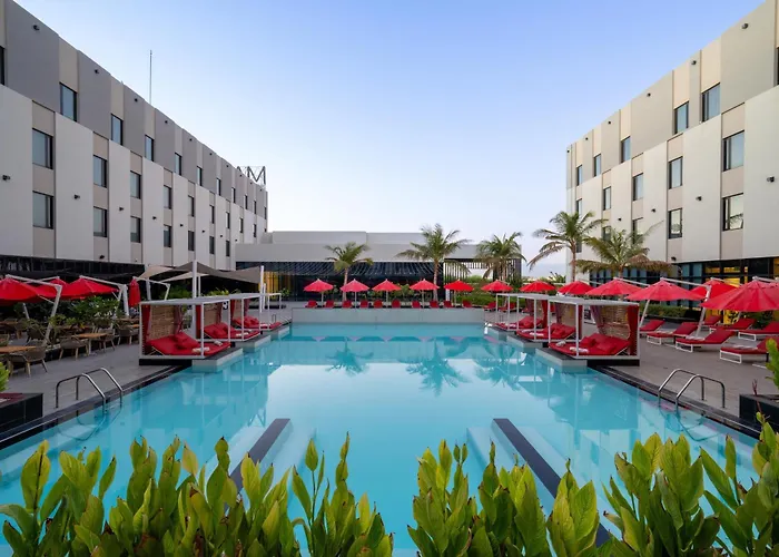 Maani Muscat Hotel & Suites