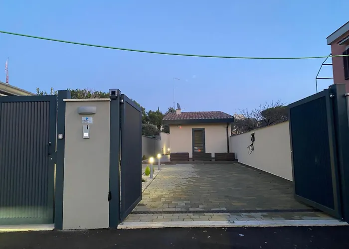 Casa vacanza: Villino Ancillotto With Garden And Parking Motorcycle Space