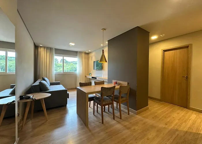 Golden Gramado Resort - Laghetto