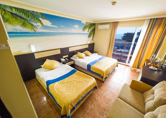 First Class Hotel