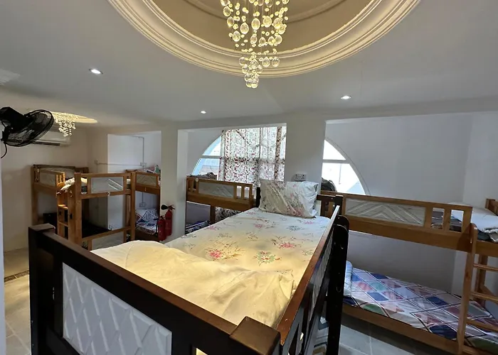 Guests house International Abu Dhabi Hostel