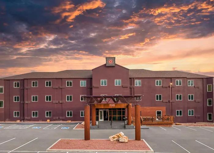 Pets Allowed Hotel Wolfe'S Moab (Adults Only)