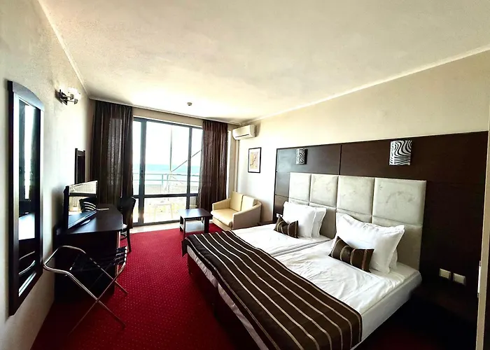 Hotel: Hotel Rеgina