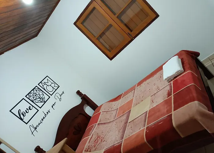 Hotel com pingue-pongue: Chalés e suítes lima