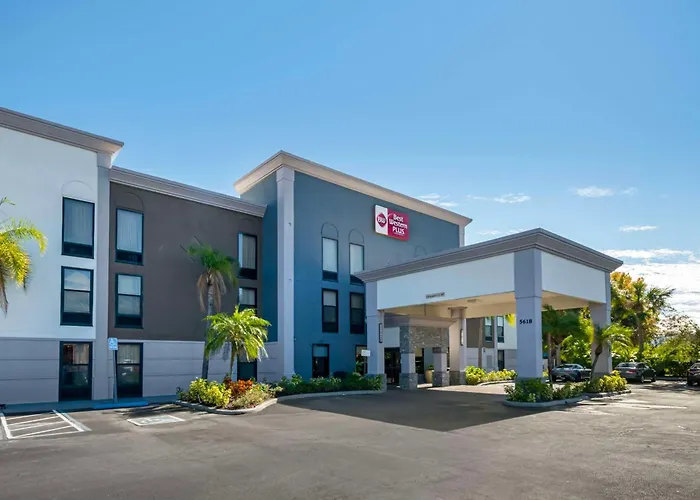 Cheap hotel: Best Western Plus Universal Inn - Free Shuttle To Universal Studios!