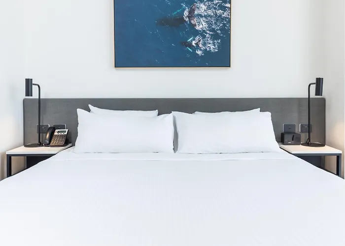 Hotel with view: Oaks Cairns Hotel