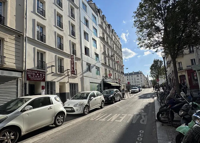 Paris Rooms & Dreams