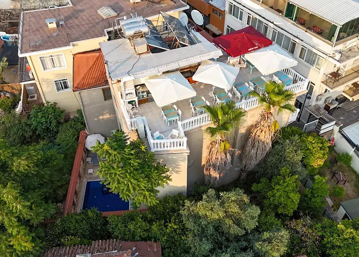 Bacchus Pension